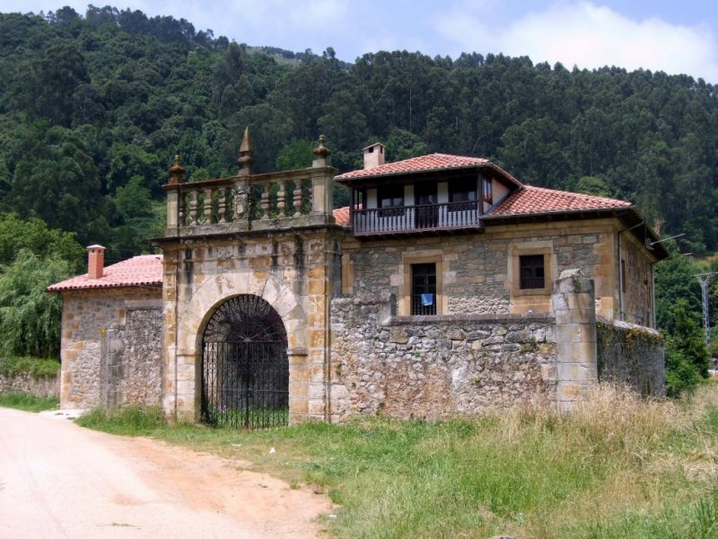 Foto de Sobremazas (Cantabria), España