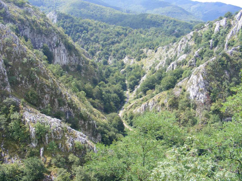 Foto de Arantzazu (Gipuzkoa), España
