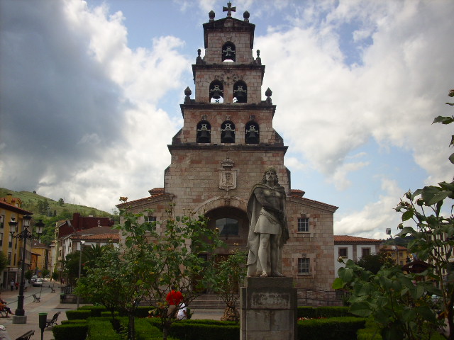 Foto de Cangas de Onis (Asturias), España