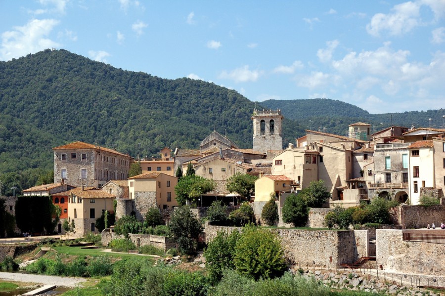 Foto de Besalú (Girona), España