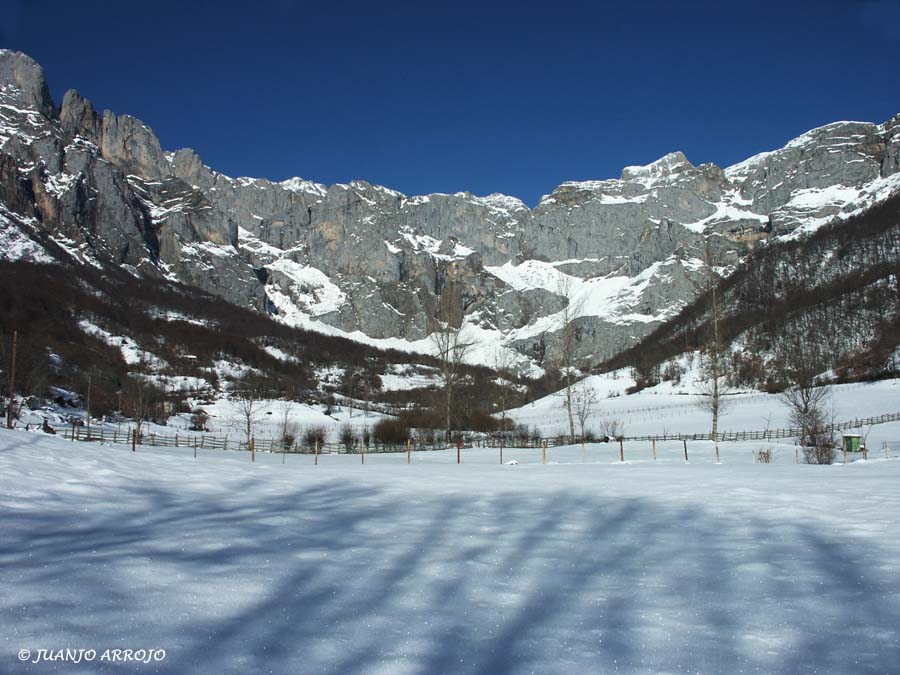 Foto de Camaleño (Cantabria), España