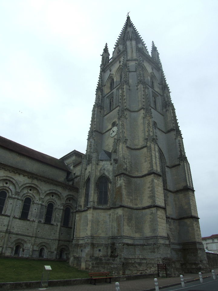 Foto de Saintes, Francia