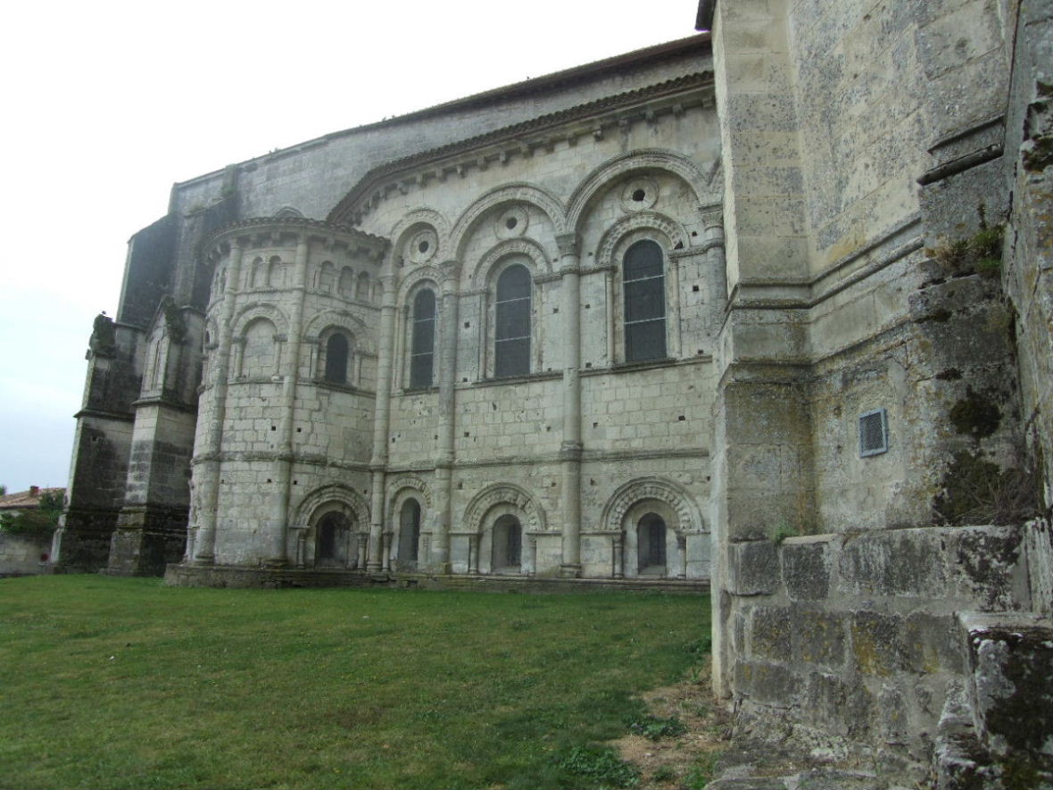 Foto de Saintes, Francia