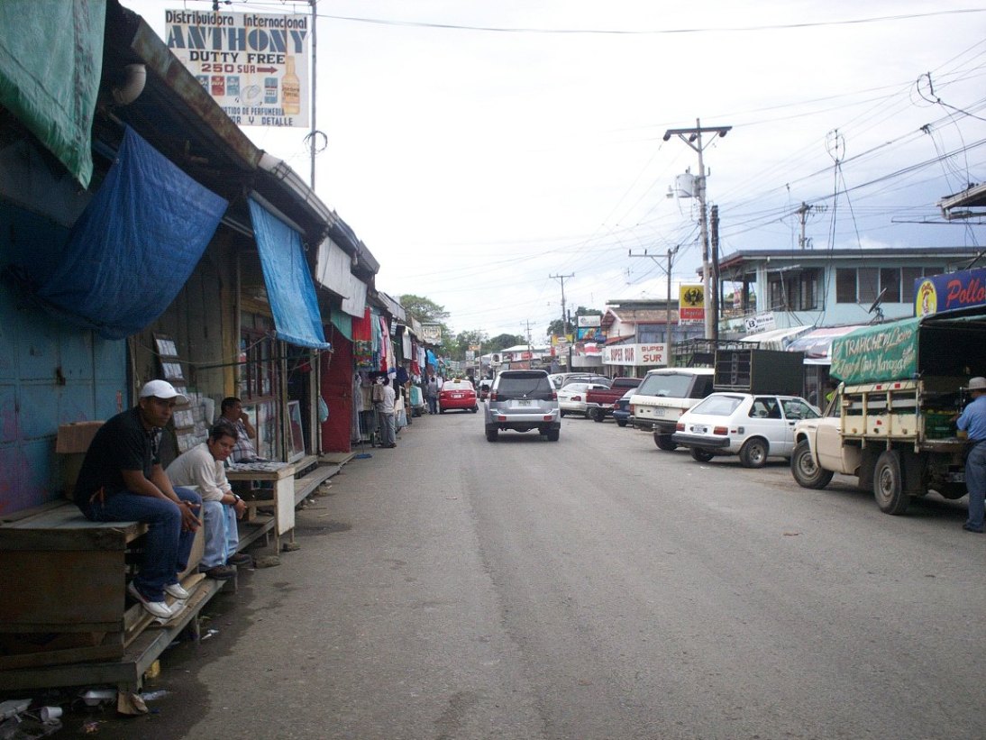 Foto de Paso Canoas (Puntarenas), Costa Rica