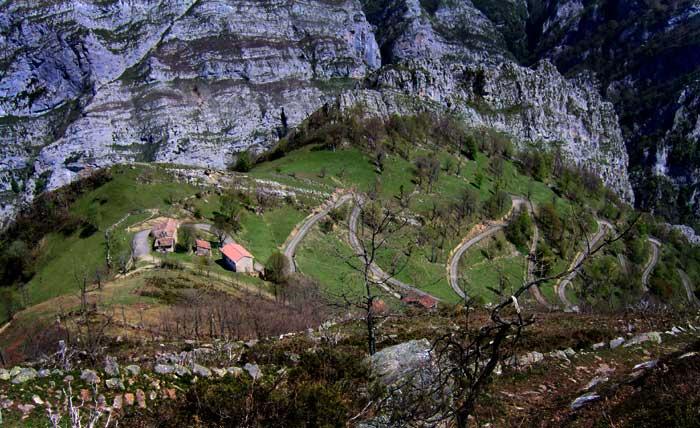 Foto de Casielles ( Ponga ) (Asturias), España