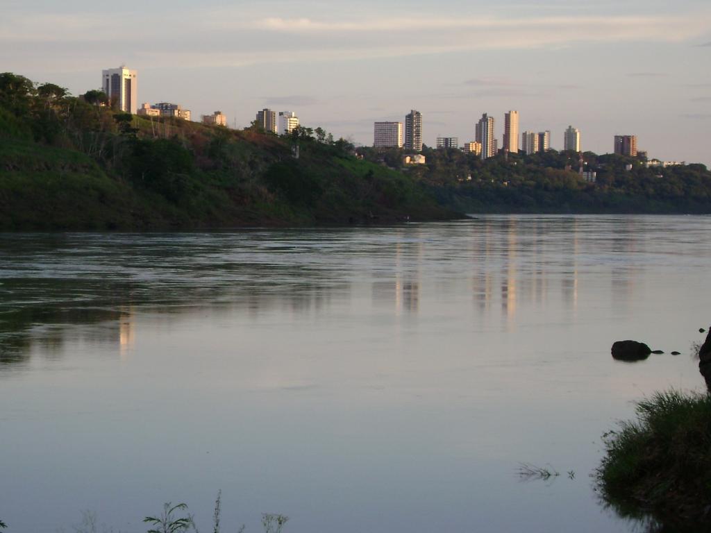 Foto de Ciudad del Este (Alto Paraná), Paraguay