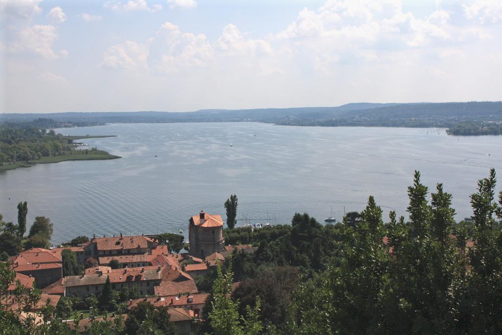 Foto de Angera, Italia