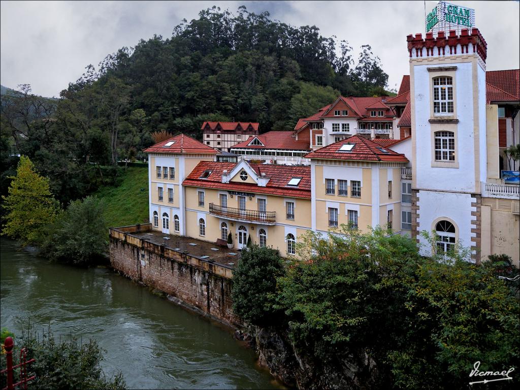 Foto de Puente Viesgo (Cantabria), España