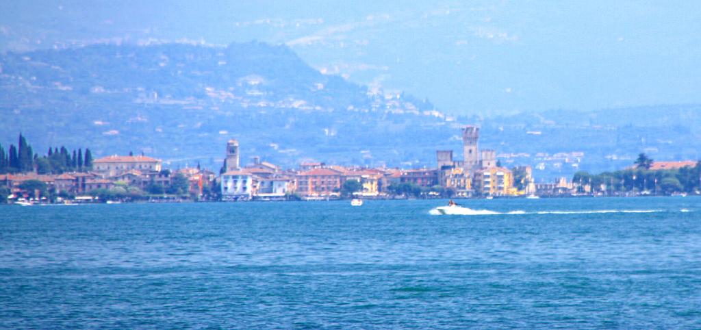 Foto de Desenzano del Garda, Italia