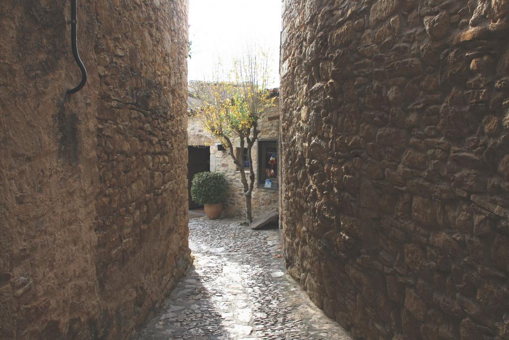 Foto de Peratallada (Girona), España