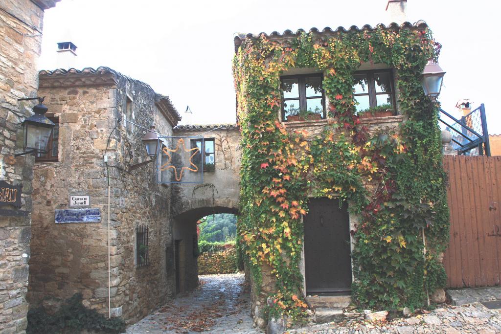 Foto de Peratallada (Girona), España