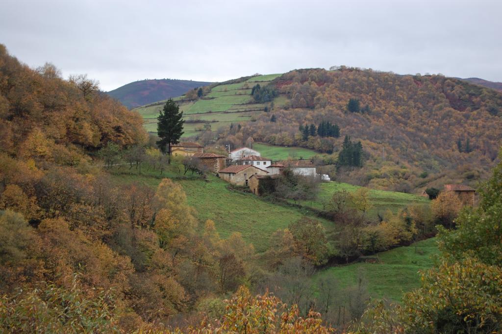 Foto de Belmonte de Miranda (Asturias), España
