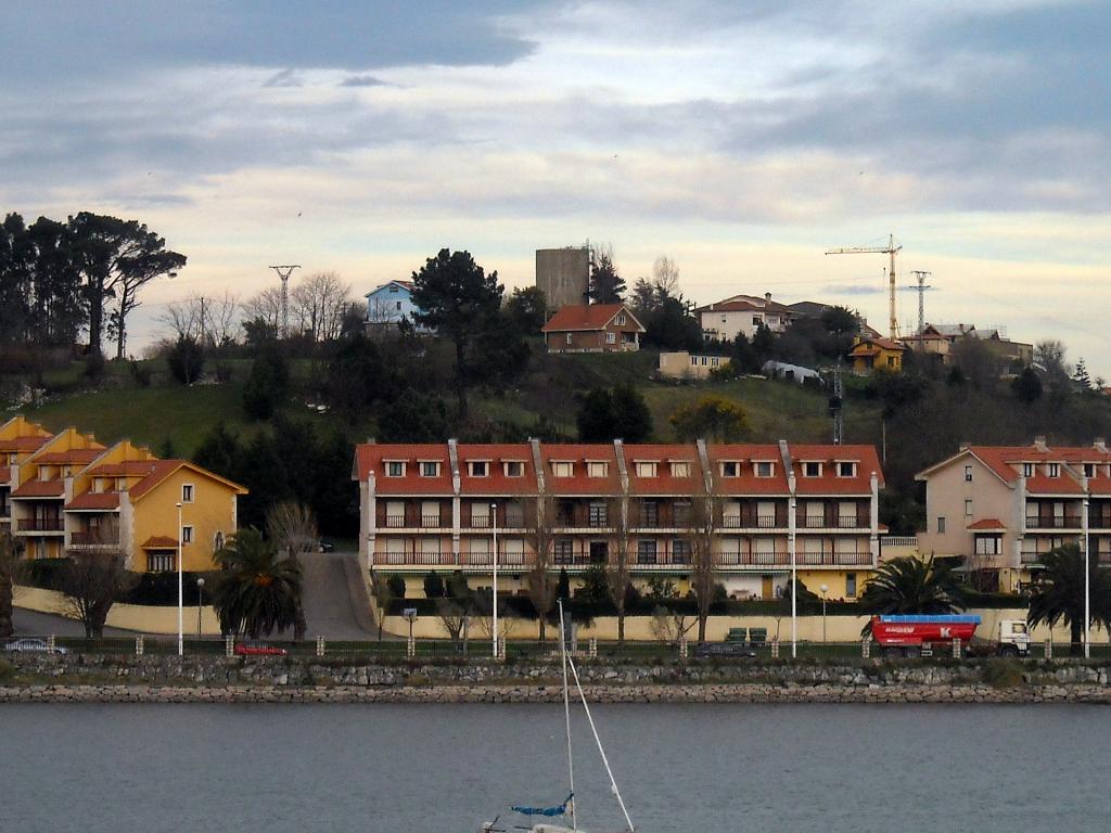 Foto de Astillero (Cantabria), España