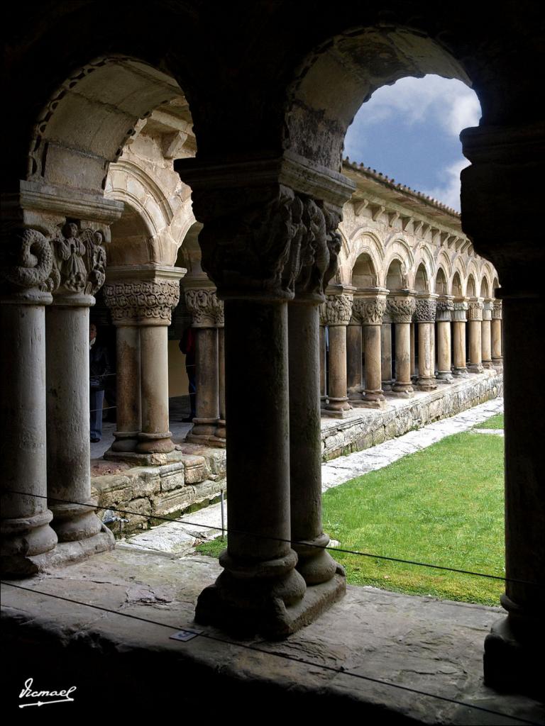 Foto de Santillana del Mar (Cantabria), España