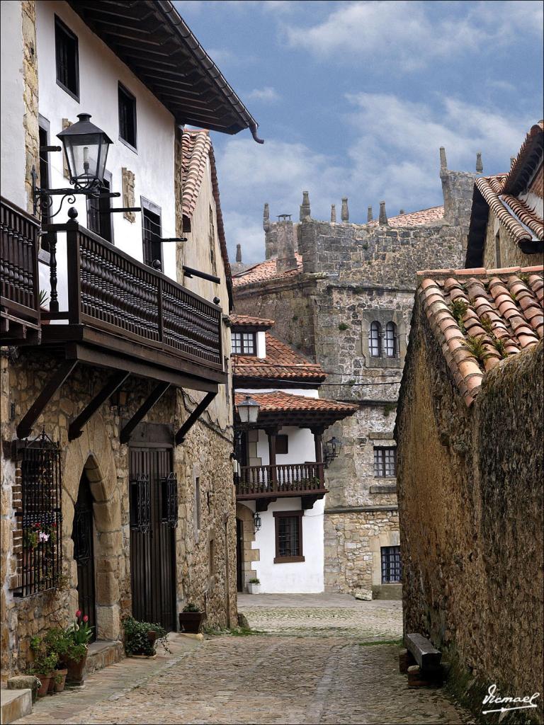 Foto de Santillana del Mar (Cantabria), España