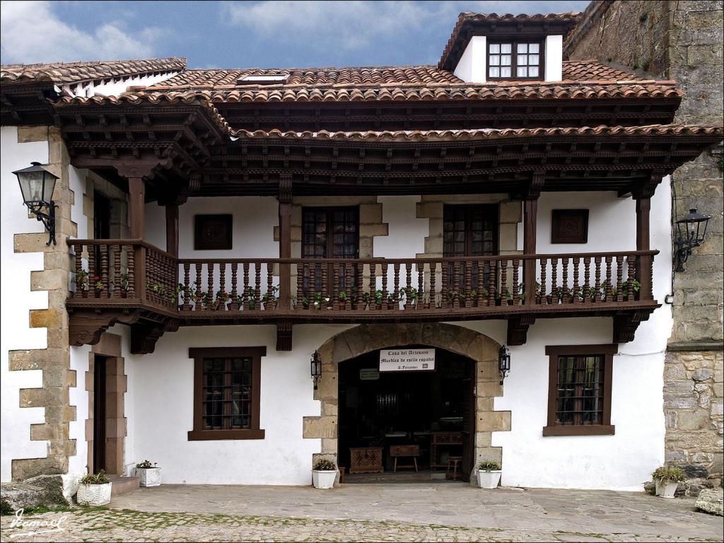 Foto de Santillana del Mar (Cantabria), España