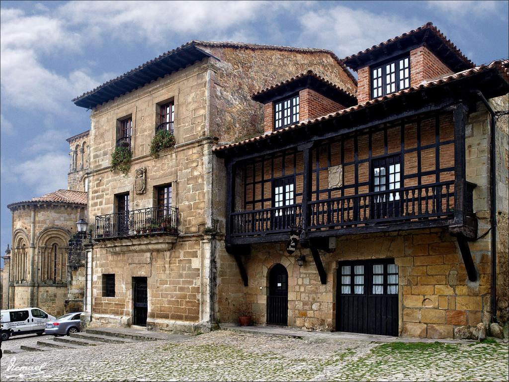 Foto de Santillana del Mar (Cantabria), España