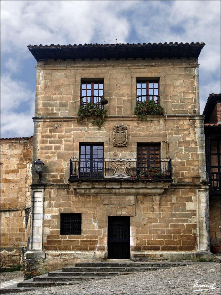 Foto de Santillana del Mar (Cantabria), España