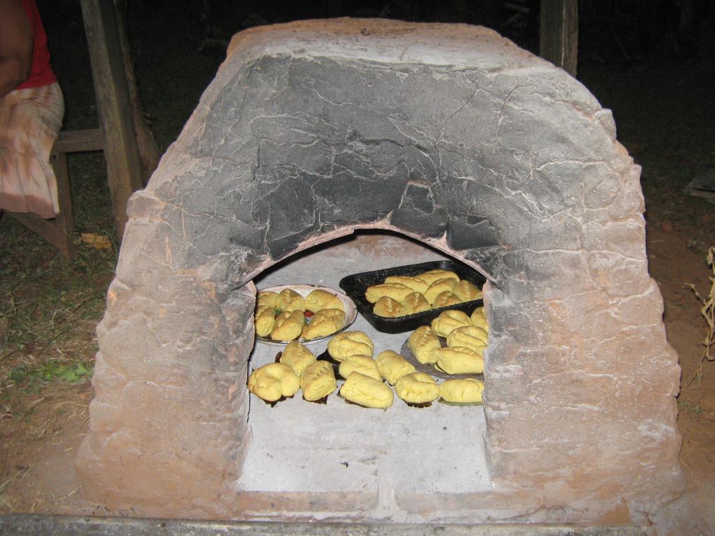 Foto: Horno de barro en Tacuaremboi, Yuty Paraguay - Yuty, Paraguay