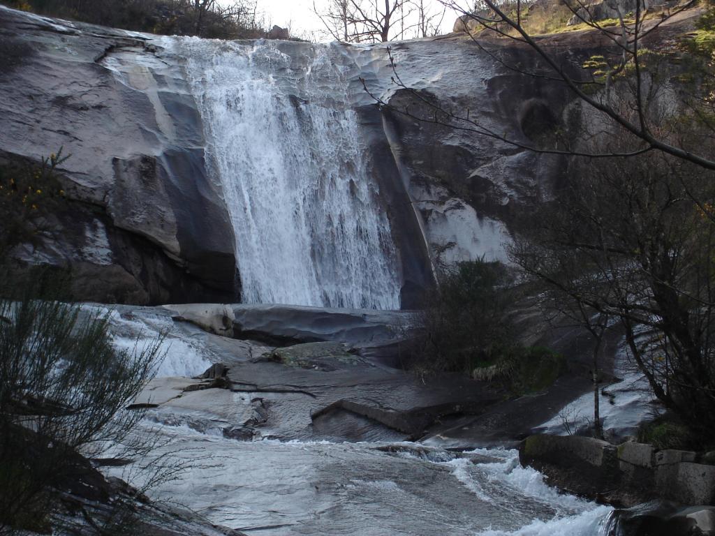 Foto de Melón (Ourense), España
