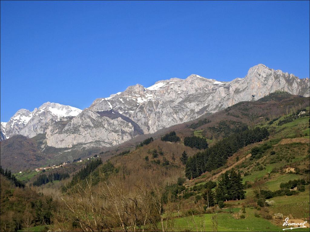Foto de Santo Toribio de Liebana (Cantabria), España
