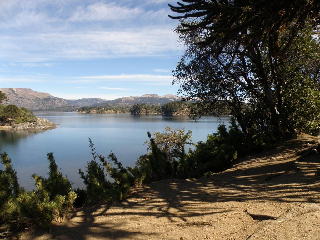 Foto de Villa Pehuenia (Neuquén), Argentina