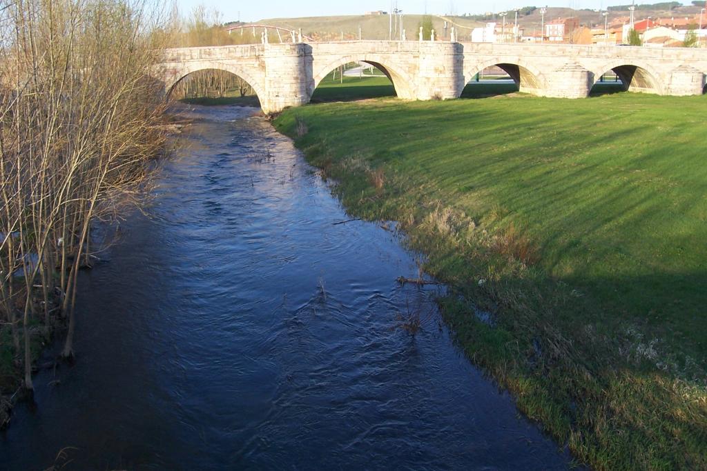 Foto de Puente del Castro (León), España