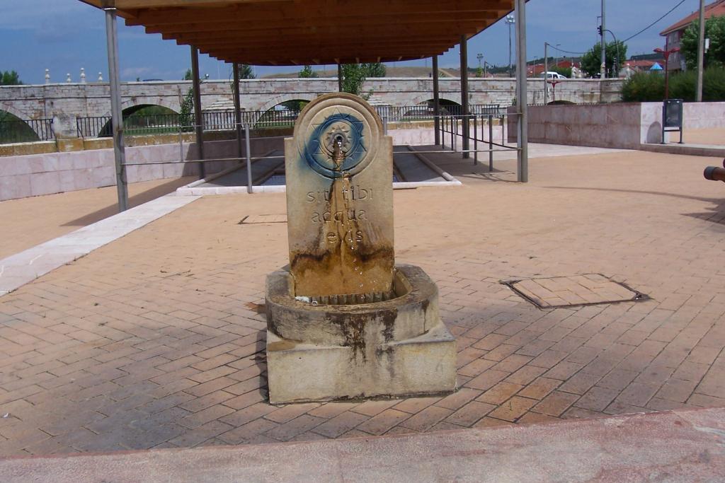 Foto de Puente del Castro (León), España