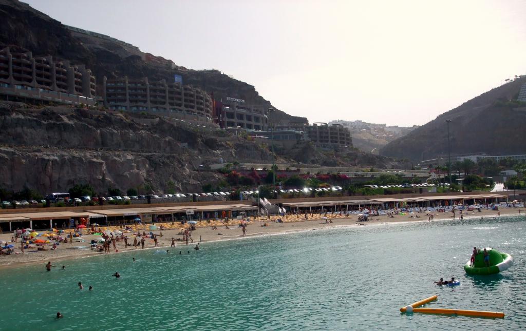 Foto de Playa de los Amadores (Las Palmas), España