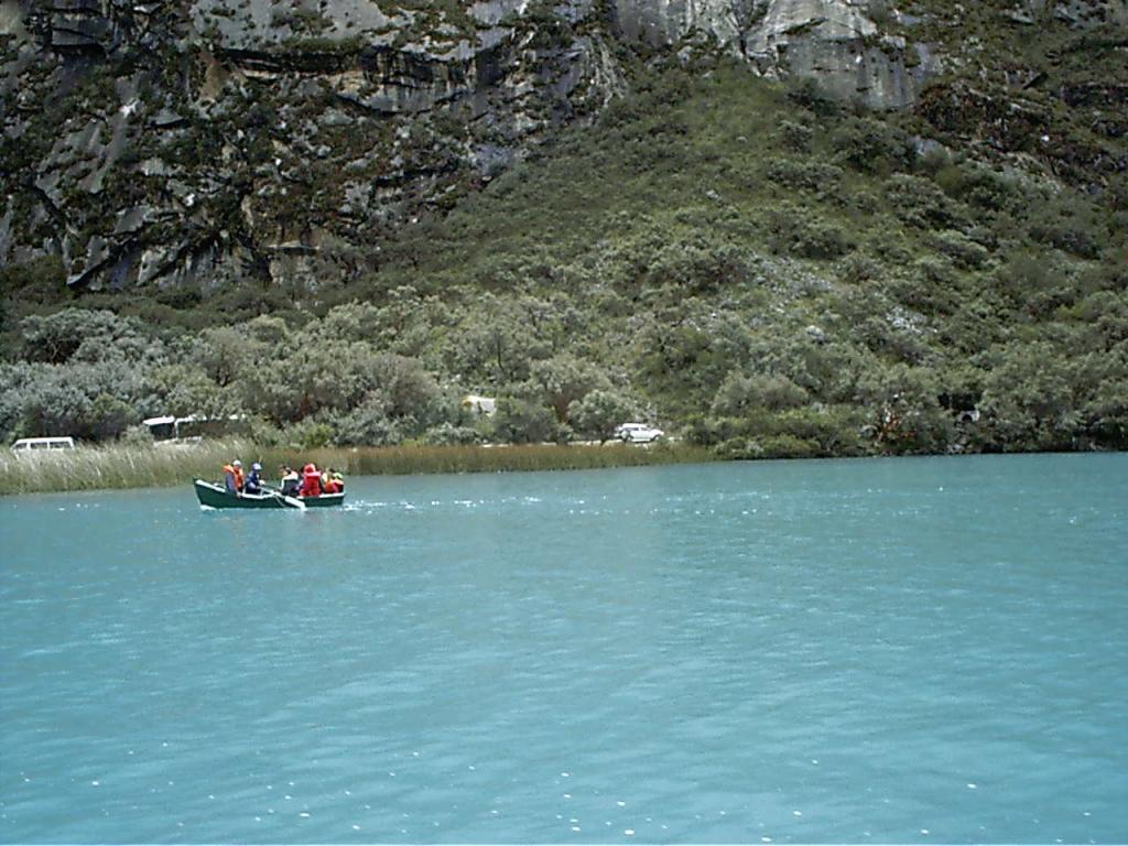 Foto de Huaraz (Laguna de LLanganuco), Perú