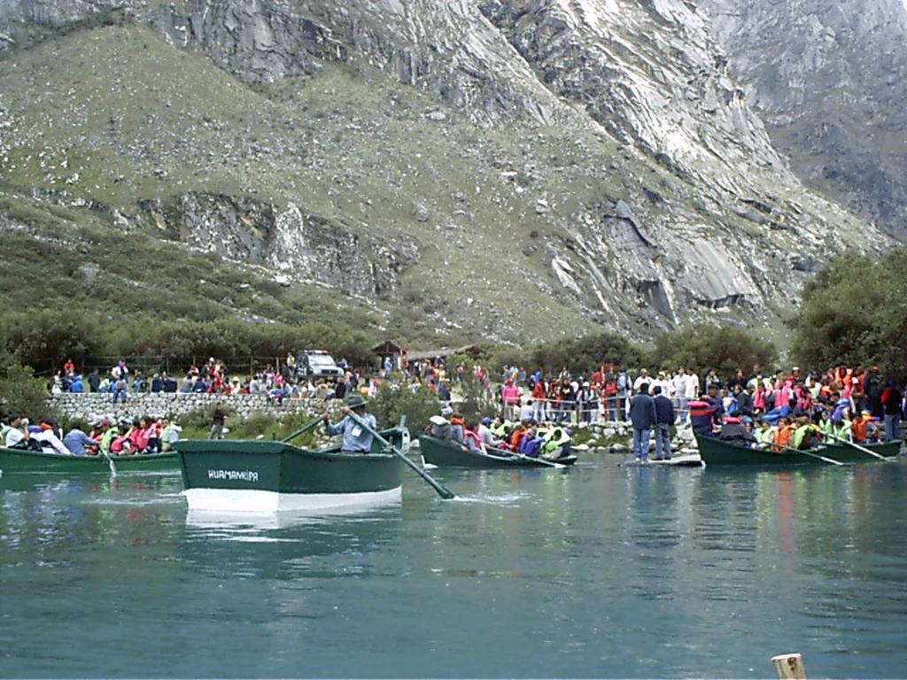 Foto de Huaraz (Laguna de LLanganuco), Perú