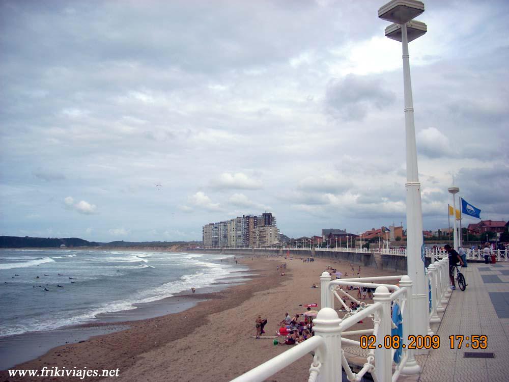 Foto de Salinas (Asturias), España