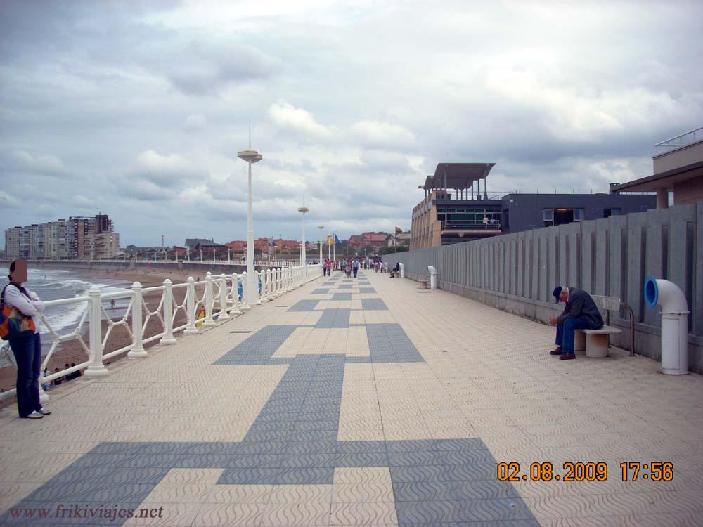 Foto de Salinas (Asturias), España