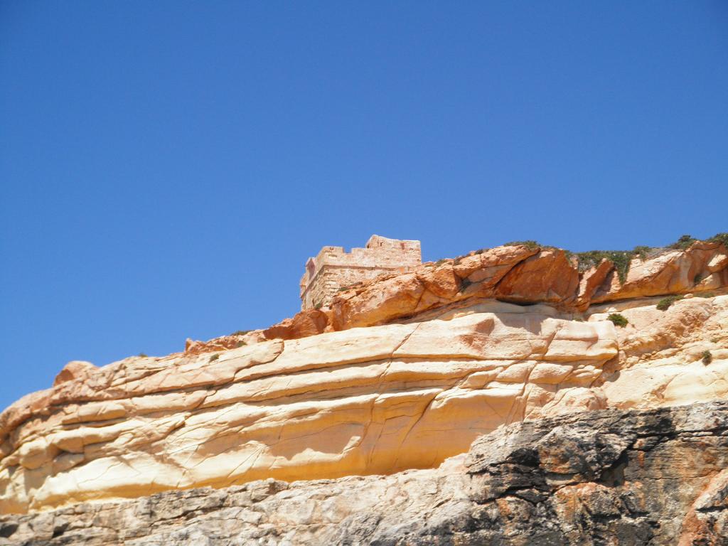 Foto de IL-Maqluba, Malta