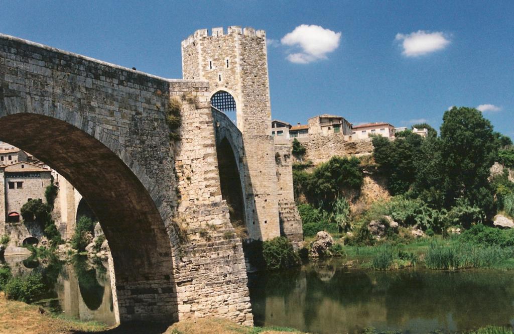 Foto de Besalú (Girona), España