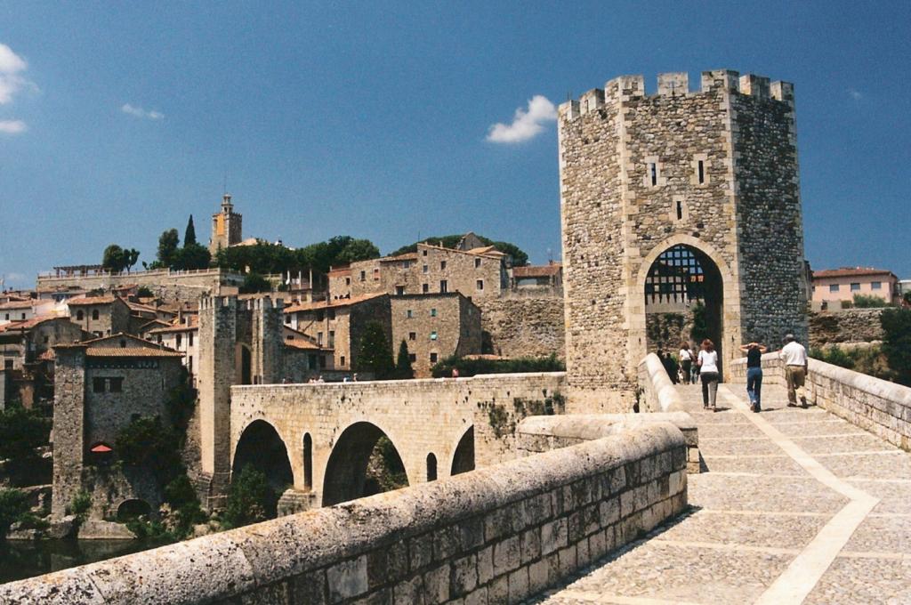 Foto de Besalú (Girona), España