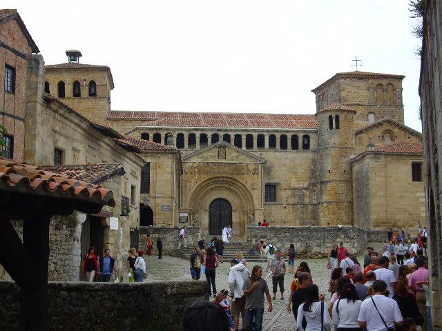 Foto de Santillana del Mar (Cantabria), España