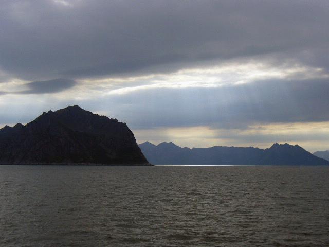 Foto de Gryllefjord, Noruega