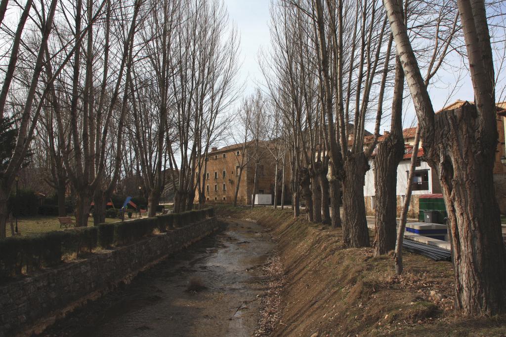 Foto de Villarroya de los Pinares (Teruel), España