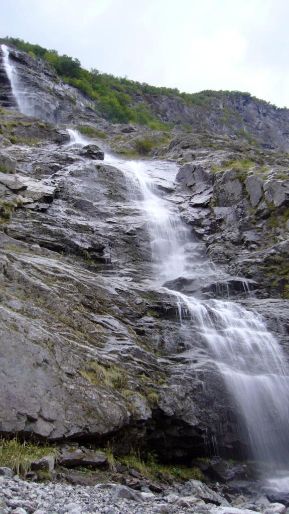 Foto de Gudvangen, Noruega