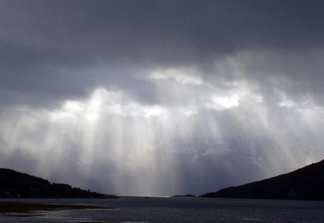 Foto de Kvaenangen, Noruega