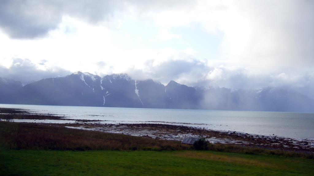 Foto de Kvaenangen, Noruega