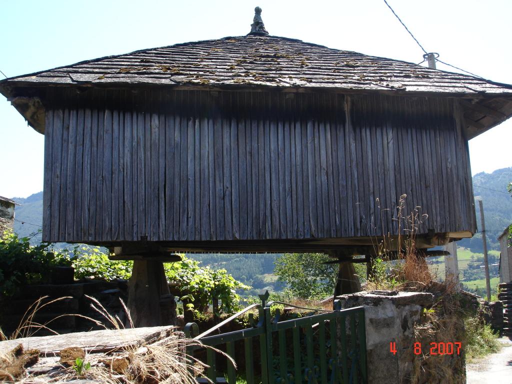 Foto de Santalla (Ribeira de Piquín) (Lugo), España