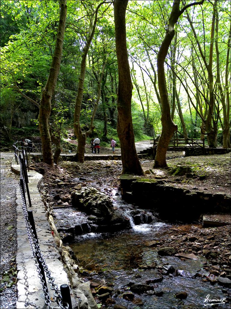 Foto de Zugarramurdi (Navarra), España