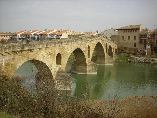 Foto de Puente la Reina (Navarra), España
