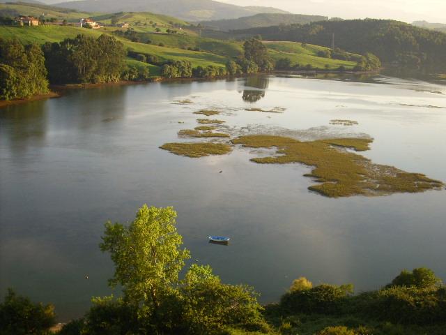 Foto de San Vicente de la Barquera (Cantabria), España