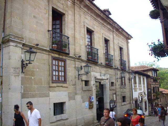 Foto de Santillana del Mar (Cantabria), España
