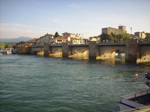Foto de San Vicente de la Barquera (Cantabria), España