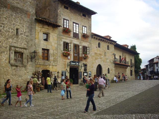Foto de Santillana del Mar (Cantabria), España