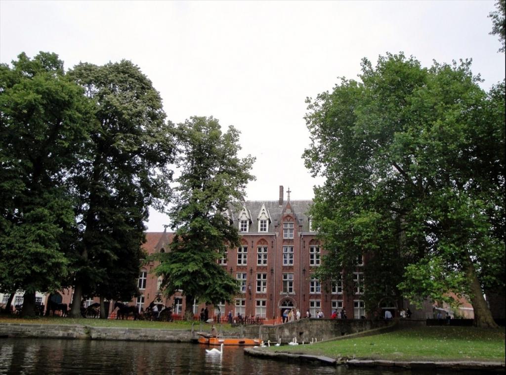 Foto: Wijngaardplein - Brugge (Flanders), Bélgica